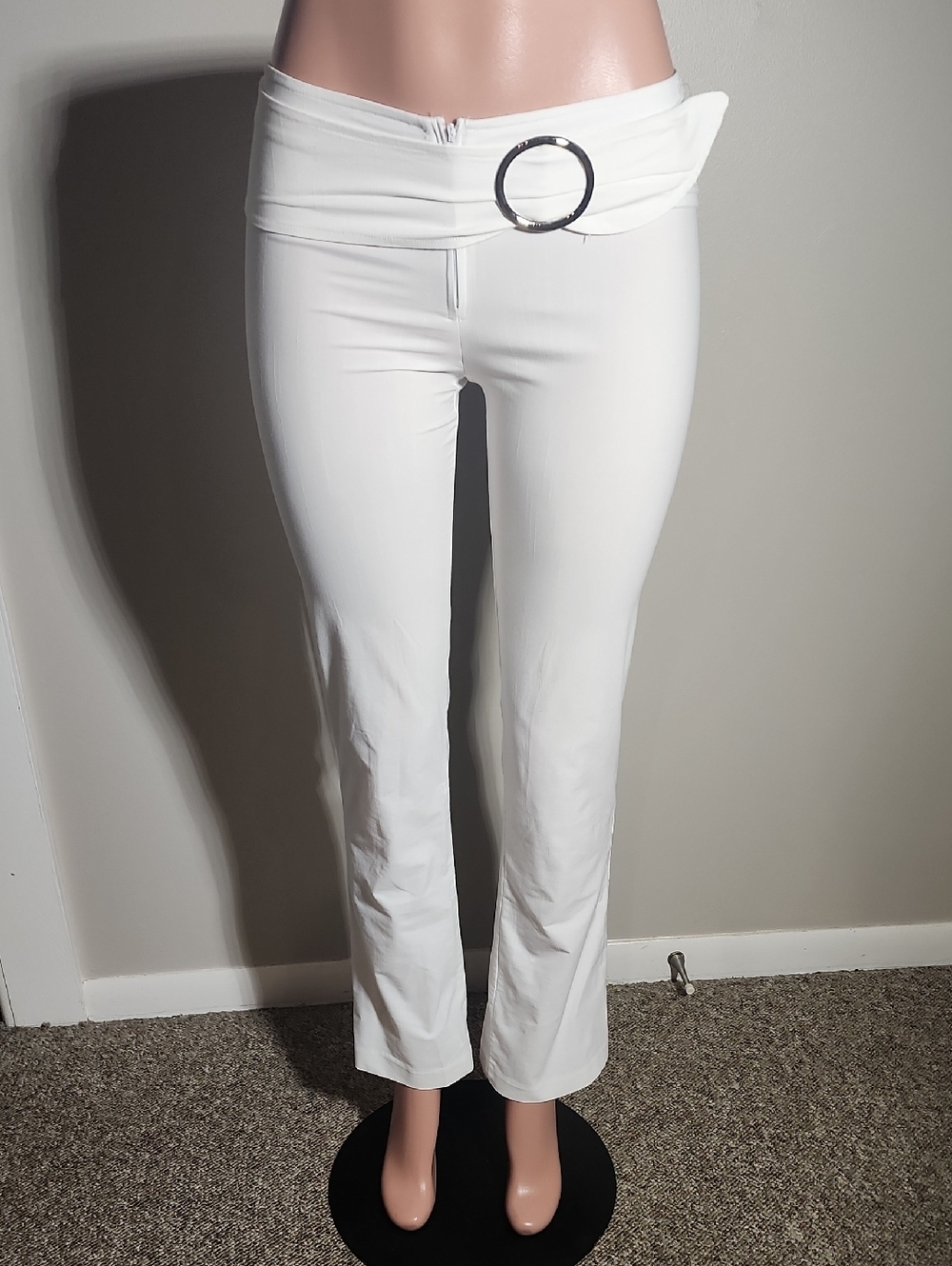 XOXO White Boot Cut Low-Rise Pants with Ring Belt